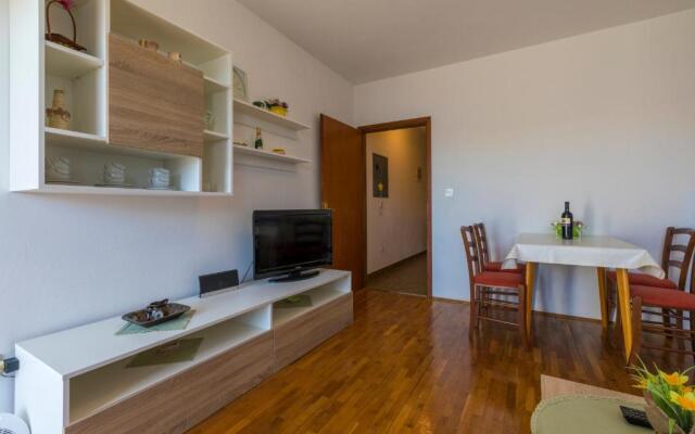 Apartments in Crikvenica 41207