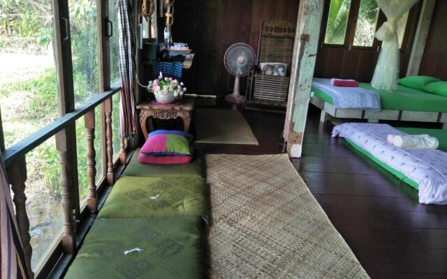 Oui Kaew Homestay