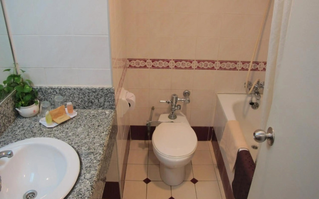 Hotel Grand Continental Kuching