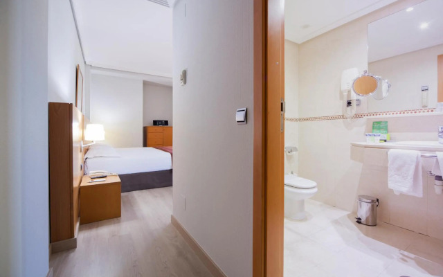 Hotel Silken Luis de León