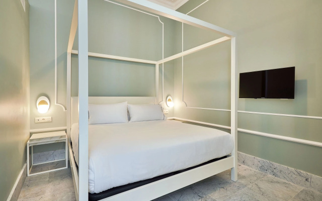 Tandem Veedor De Galeras Suites