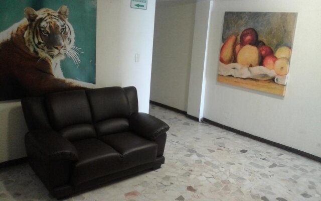 Hotel Grand Colonial