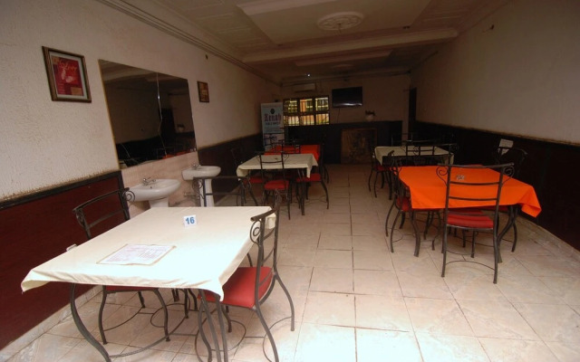 Juvacy Luxury Hotel 1