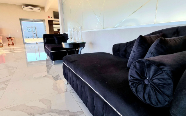 Days Inn By Wyndham Dolores Hotel Termal