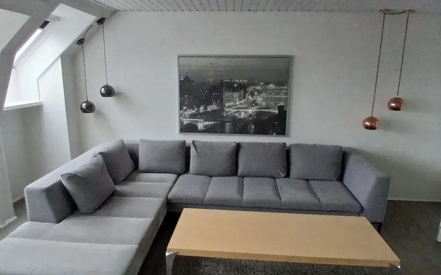 Exclusive Apartment in center