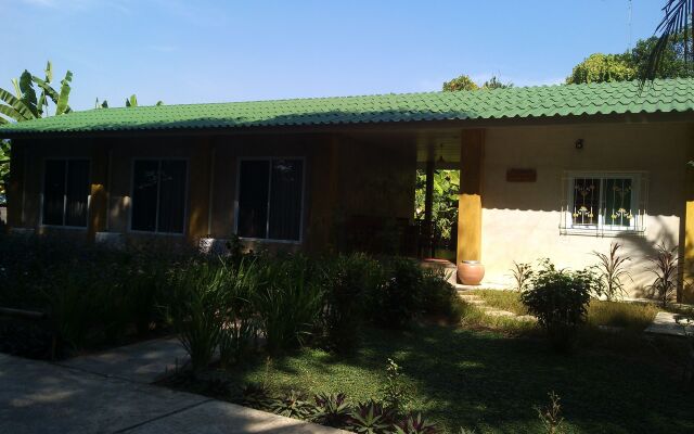 Carereen Boutique Resort