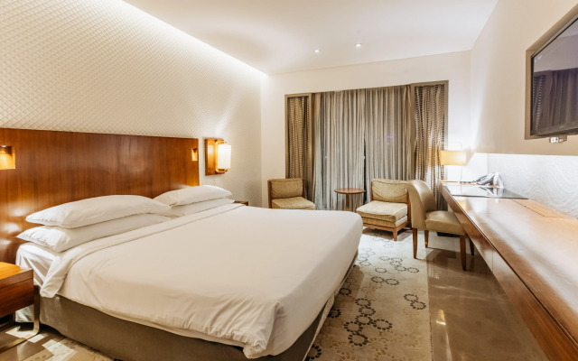 Crowne Plaza Chennai Adyar Park