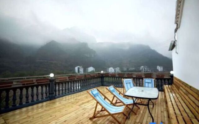 Floral Hotels Time Inn