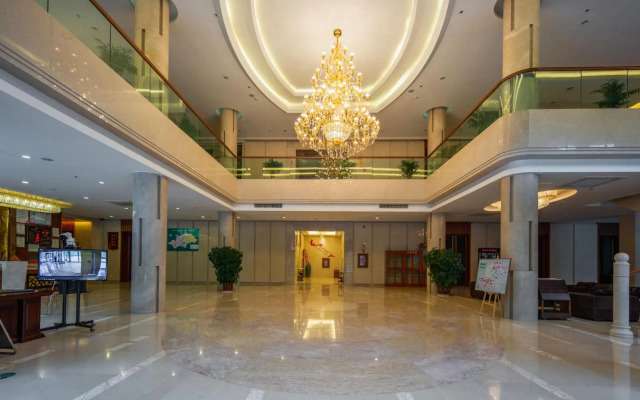 Shennong Hotel