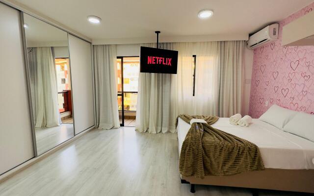 Flat Rosa encantador vista lago