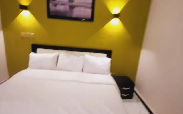 Aggreys 55 airport lodge