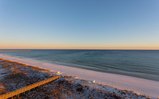 Holiday Inn Express Pensacola Beach, an IHG Hotel