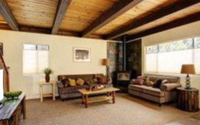 Lodge Pole Pine Cabin by RedAwning