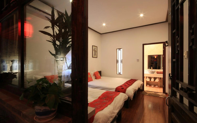The Great Wall Courtyard Hostel