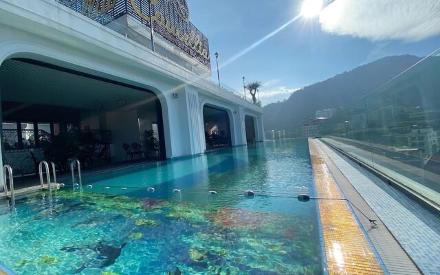 Camellia Luxury Hotel Tam Đao