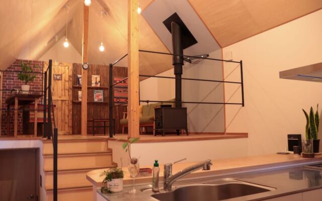 Onuma lakeside cottage