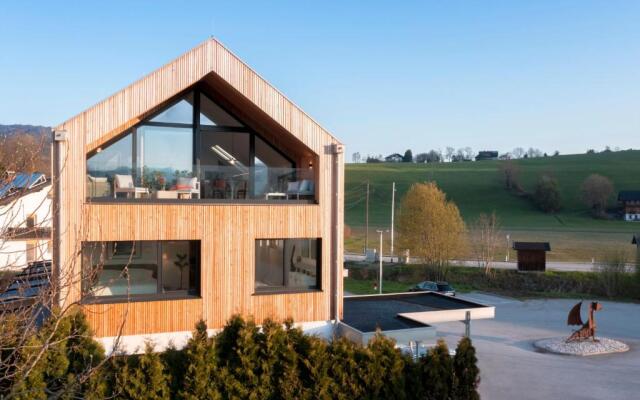 HIMMELBLAU - Design Apartment am Mondsee