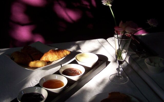 Clos Masure Hôtel De Campagne ®