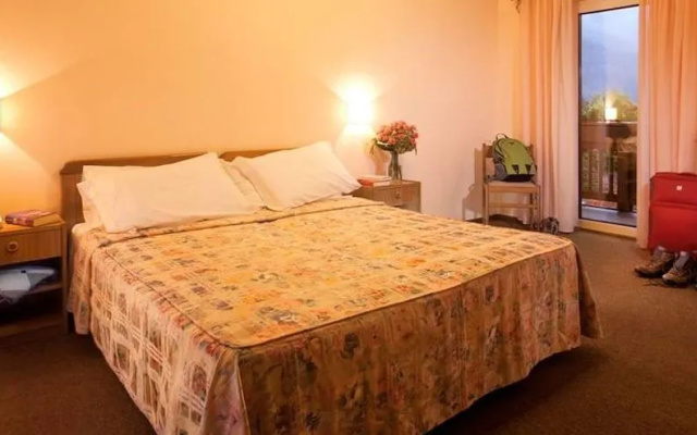 Lido Hotel & Apartments