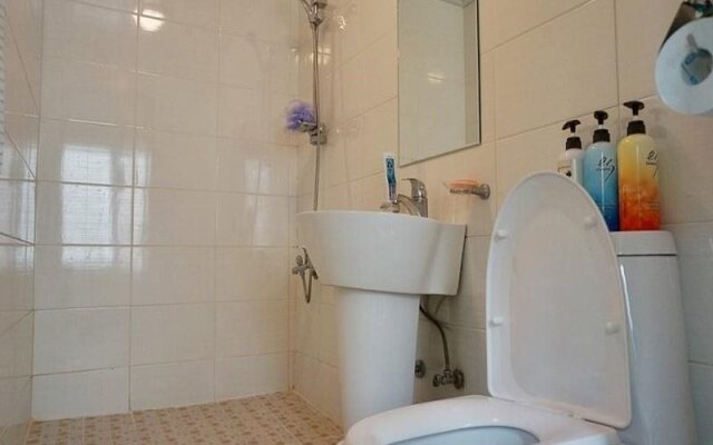 Mr Egg Hostel Nampo