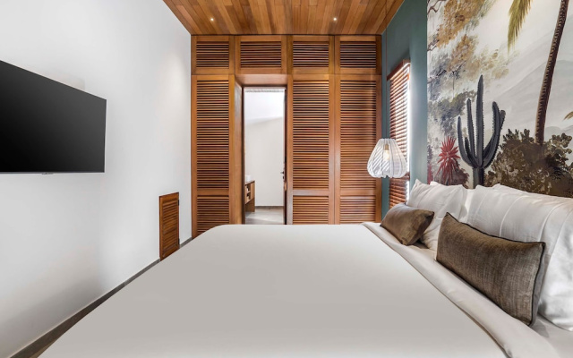 Nusantara Loft 3 Raijua by Alfred in Bali - Stunning 3 BD Loft w Private Pool Near the Beach Pererenan Beach - Canggu – Guest Rooms – Pererenan