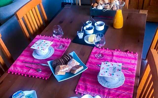 Séjour avec piscine chauffée