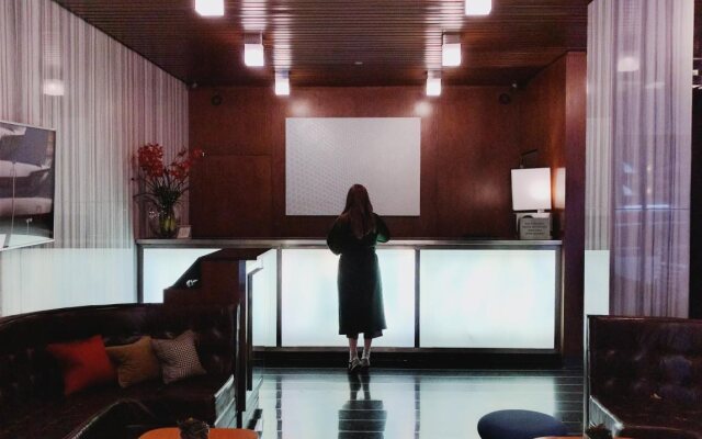 6 Columbus Central Park Hotel