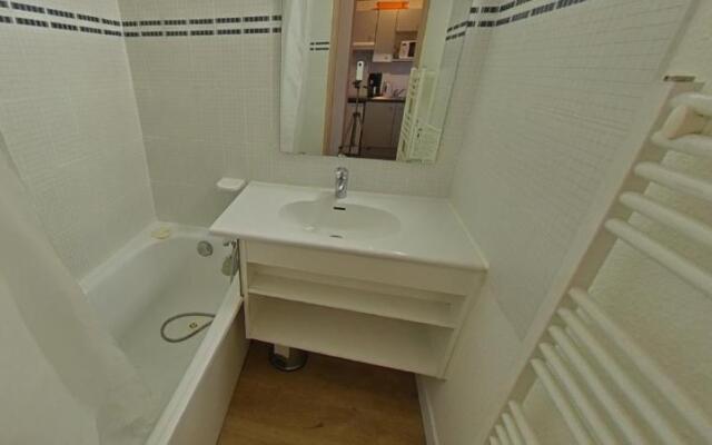 Tignes rond point des pistes vue panoramique au soleil