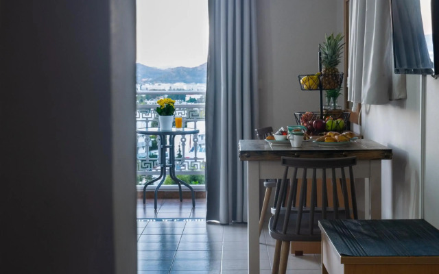 Miva Sea View