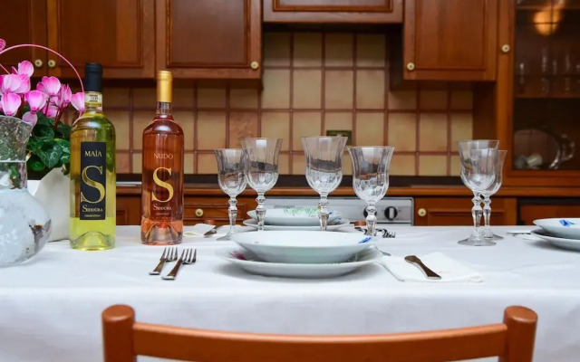 Ca Bearly in Nesso With 1 Bedrooms and 1 Bathrooms