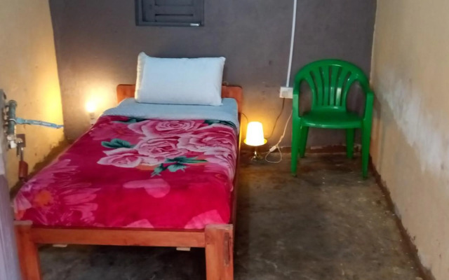 Nkuringo Home Stay - Hostel