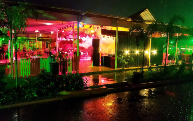 Whispering Woods Resort-Lonavala