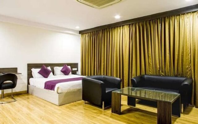 Hotel Hyphen Noida