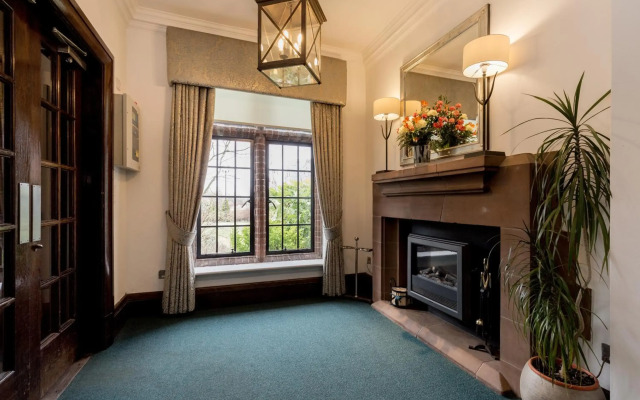 Western House Hotel