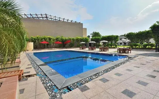 Fabhotel Prime Westend Inn