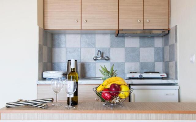 Tasoula Studios & Apartments