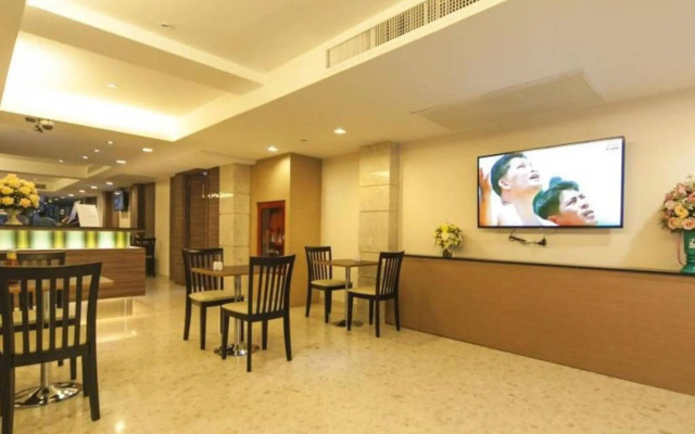 Gateway Hotel Pratunam