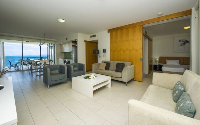 1 Bright Point Apartment 4202