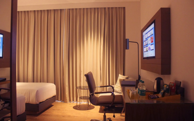 Fountain Tree by TGI