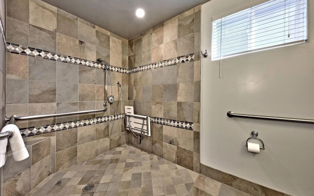 Secrets Inn Lake Tahoe