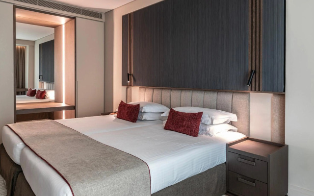 NJV Athens Plaza Hotel