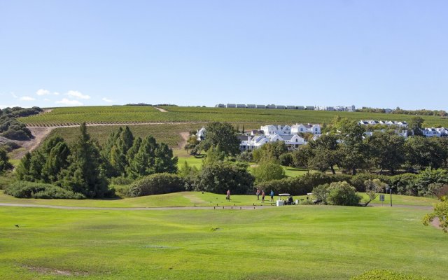 Winelands Golf Lodges 4