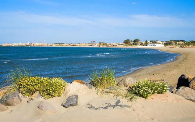 Peaceful Beachside Escape