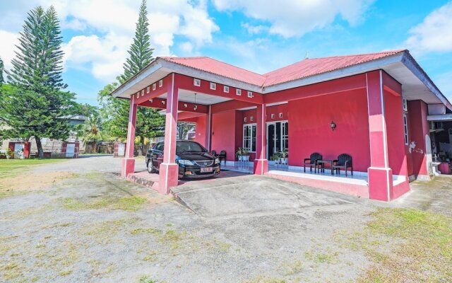 Hotel O Wisma Arwini Syariah Near Benteng Balangnipa