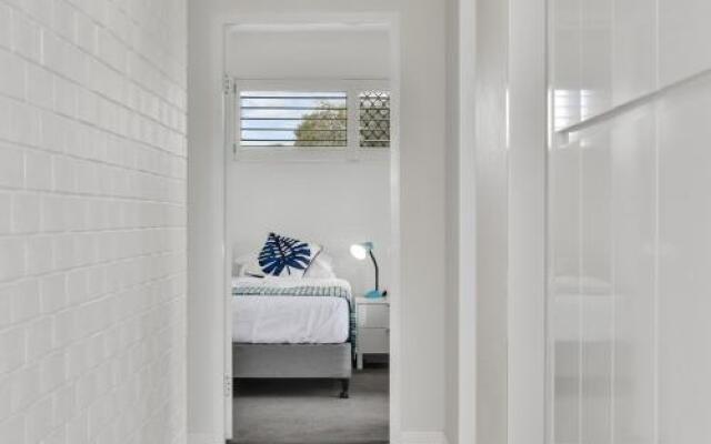 Alex Beach Apt Bilgola4