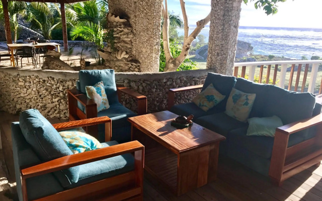 Tanna Evergreen Resort & Tours
