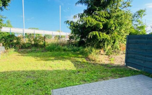 Großzügiges Ferienhaus am Senftenberger See mit 2 Terrassen