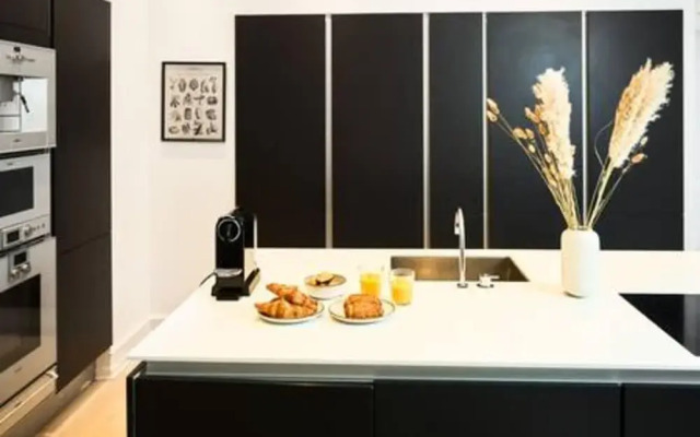 Luxe Apartment Escape