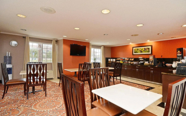 Best Western Plus Vineyard Inn