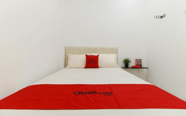RedDoorz Plus @ Kapuk Business Park